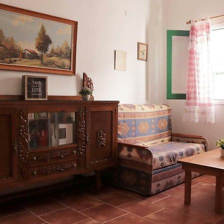 Oasis Atlantico: Rincon Secreto Al Pie De Los Senderos Azano Bagian luar foto