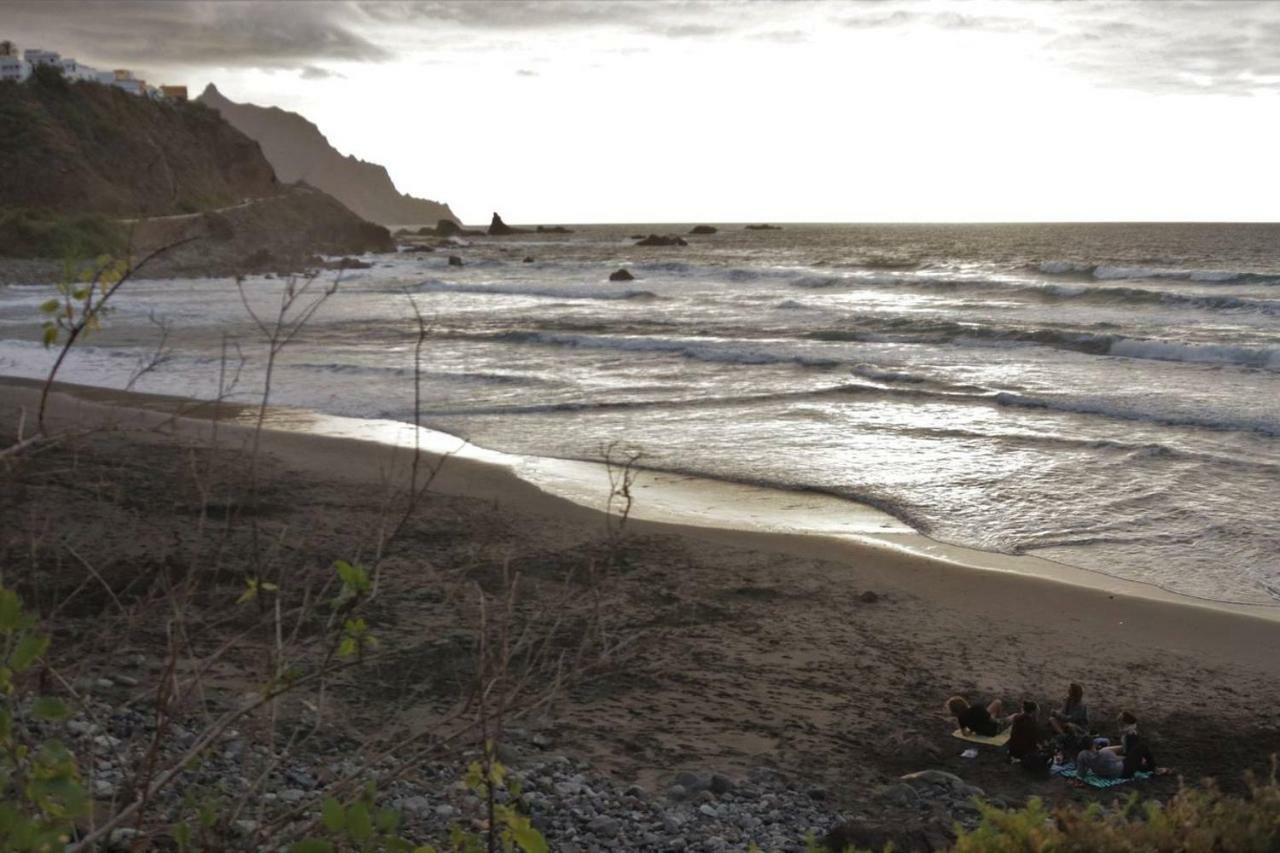 Oasis Atlantico: Rincon Secreto Al Pie De Los Senderos Azano Bagian luar foto